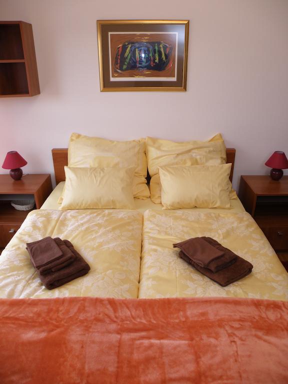 Prestige Apartman Загреб Экстерьер фото